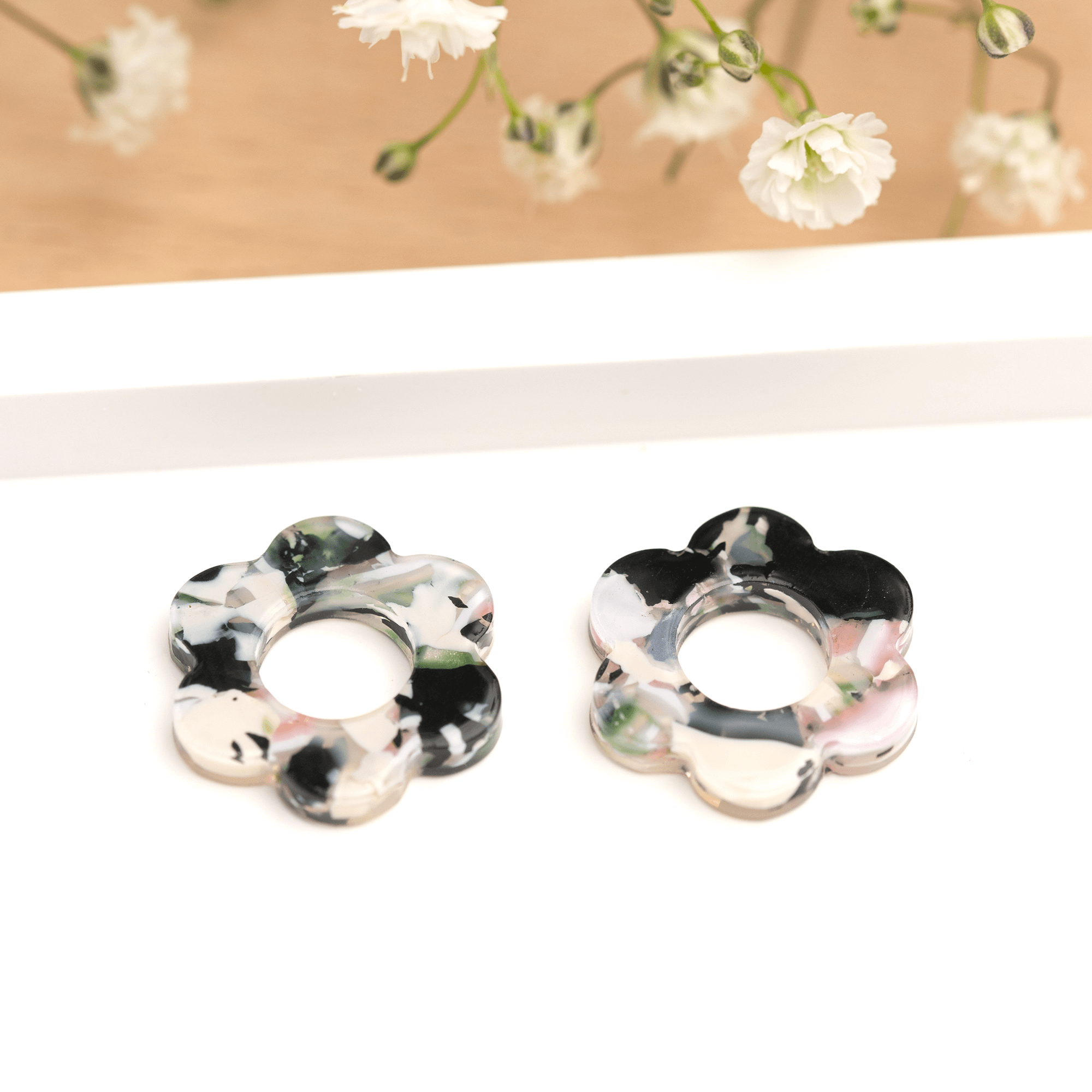 Fleurs Alba supplémentaires sans créoles