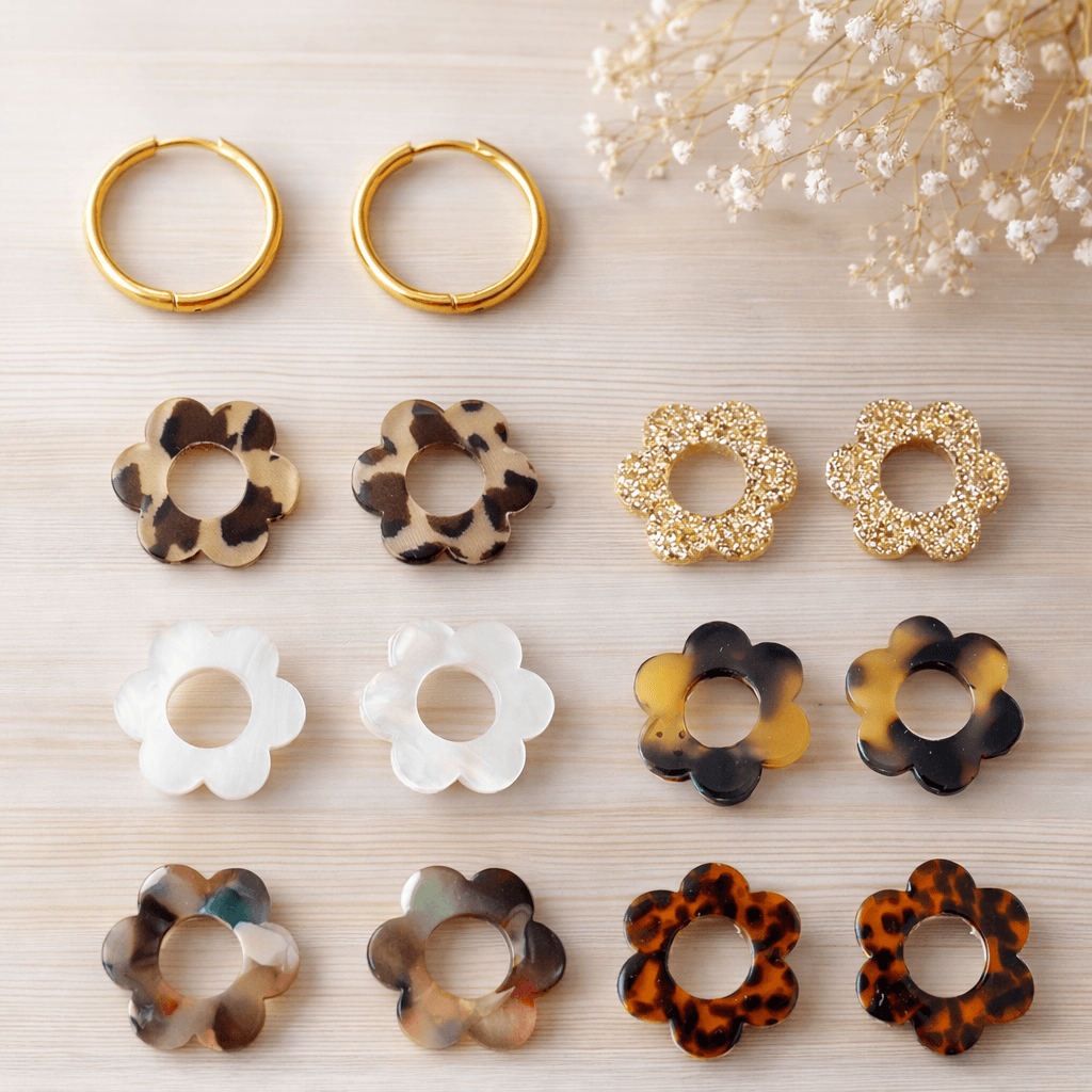 Créoles Huggie Dorées Délicates Avec Breloque Et Zircon Blanc - Argent Fin