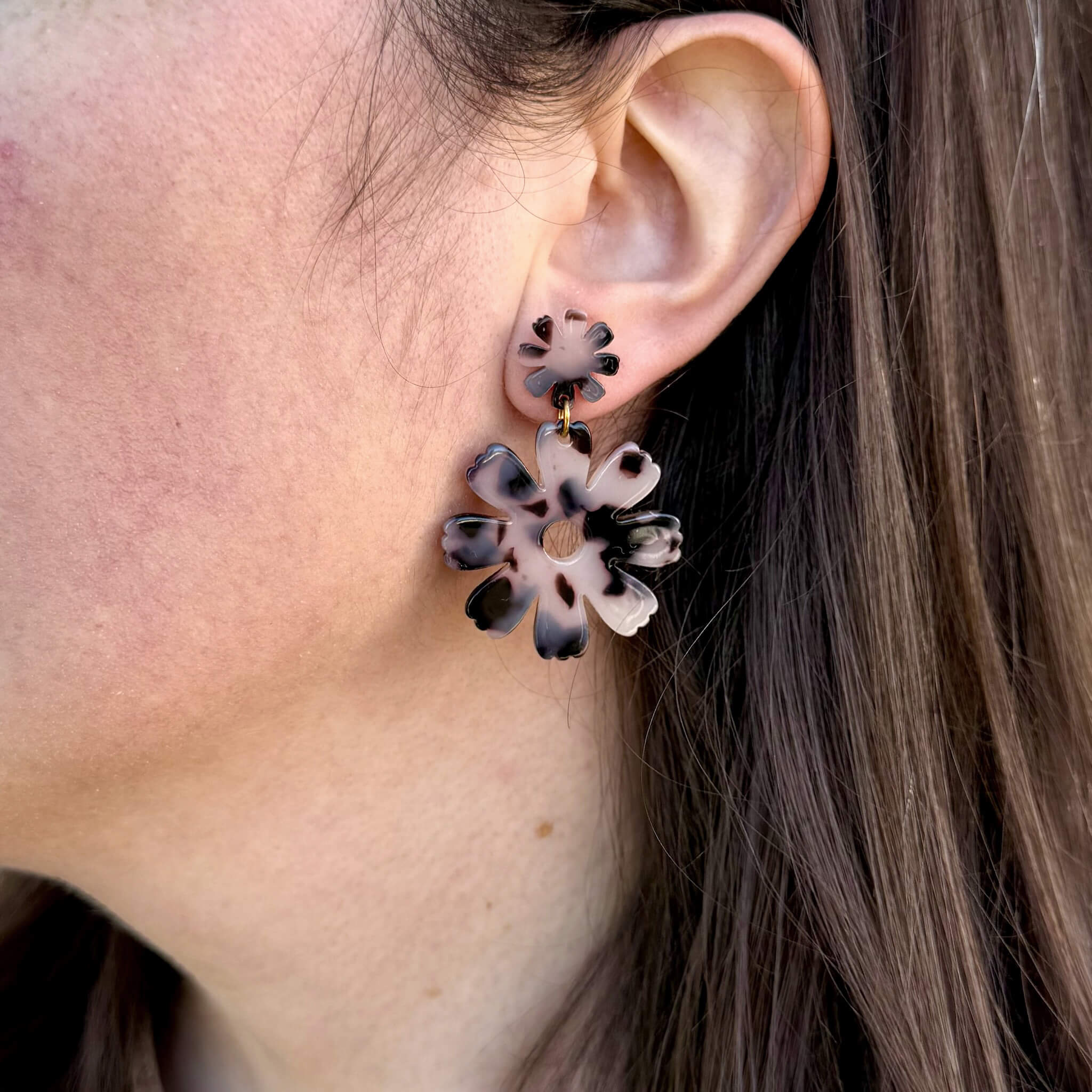 Boucles d'oreilles Daisy - Ecaille beige