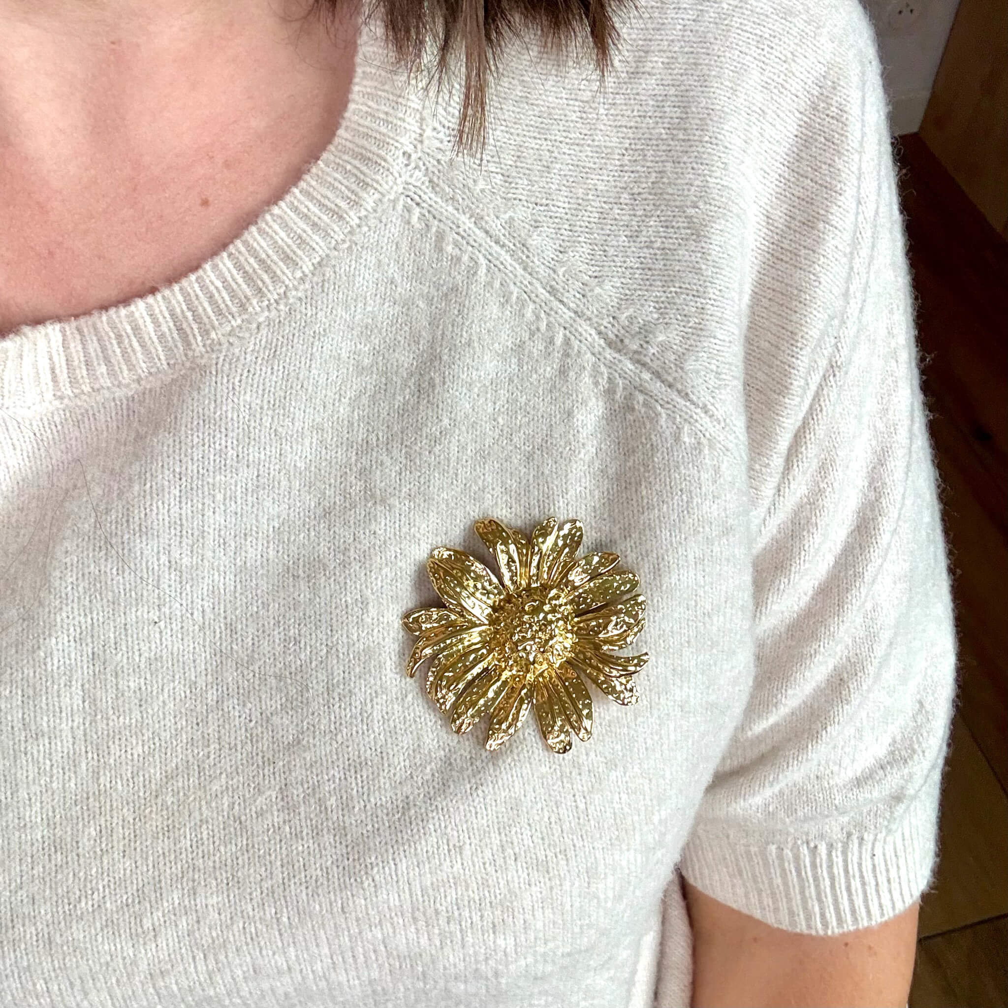 Broche tournesol Pétra - Dorée