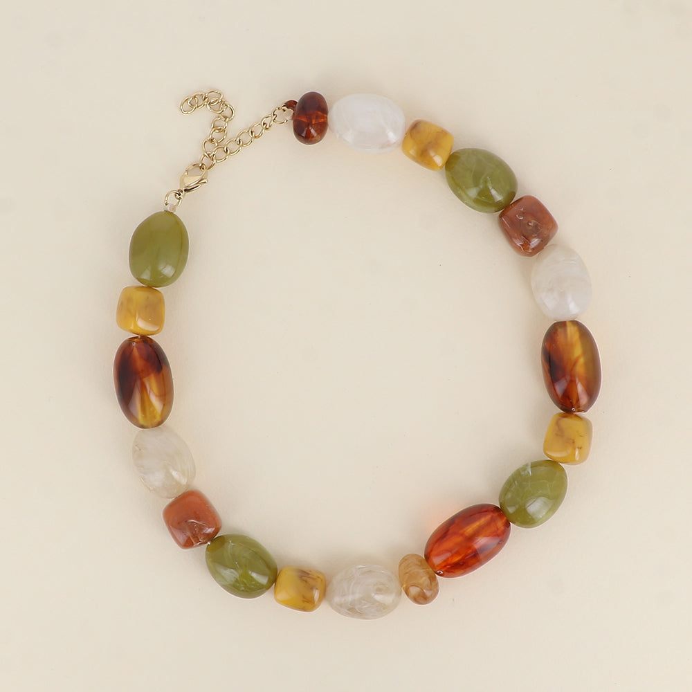 Collier en résine Noé