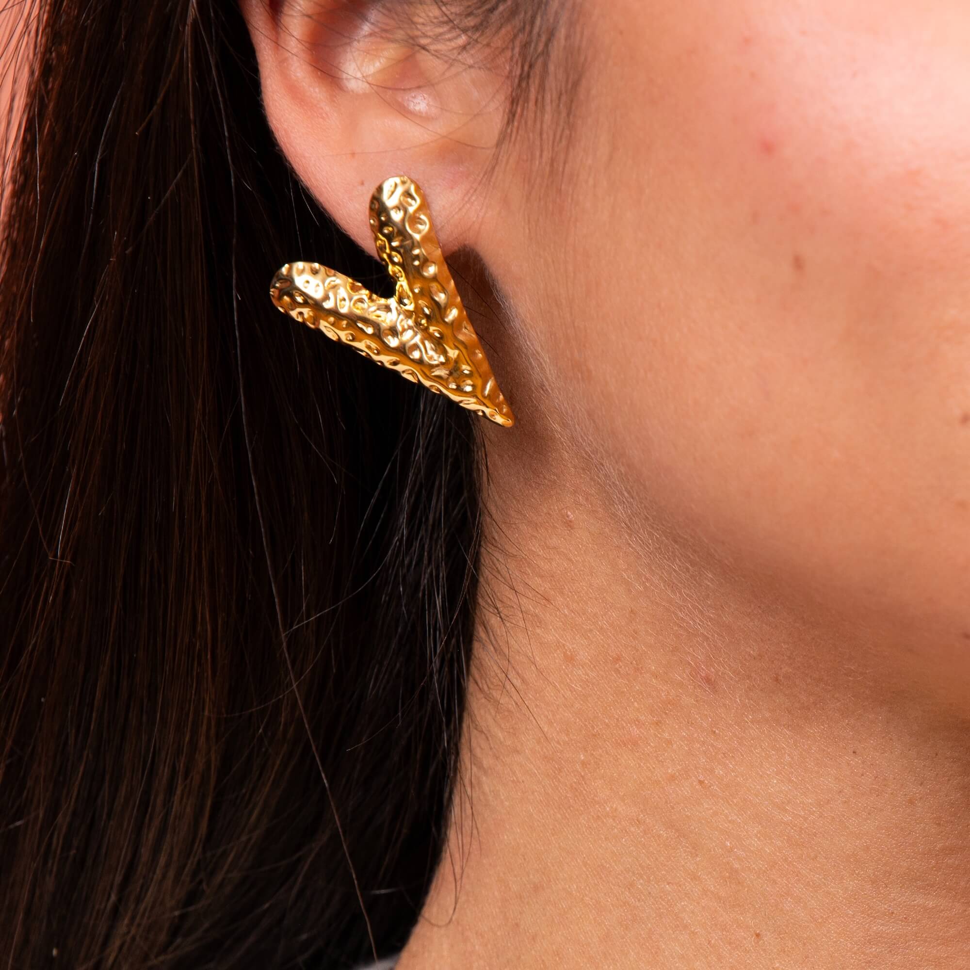 Boucles d'oreilles coeur martelé Octavie