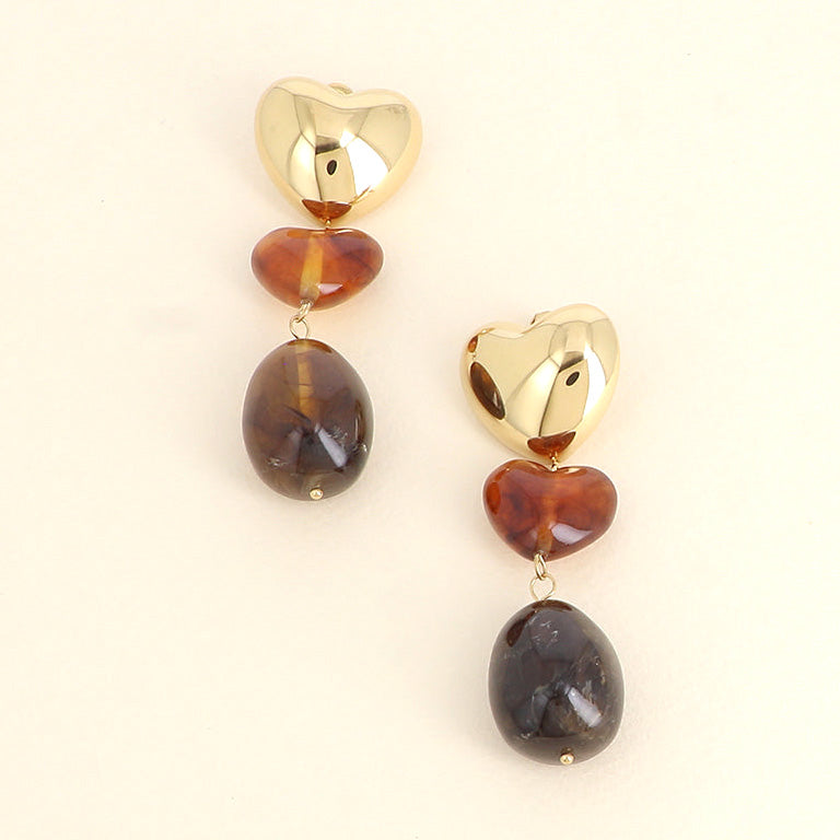 Boucles d'oreilles coeurs et résine Sophia - Ambre