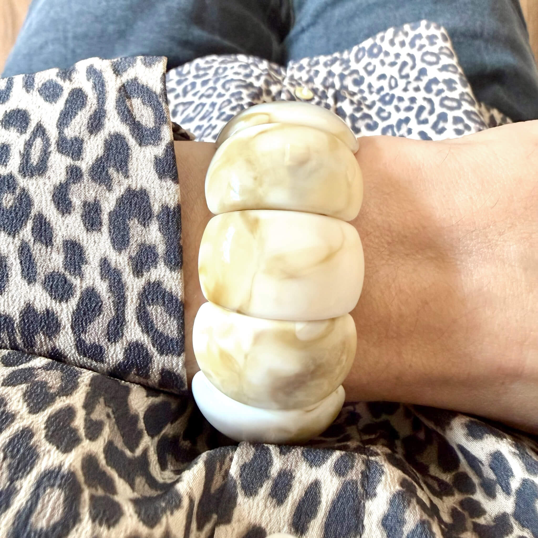 Bracelet élastique résine Erable - Marbré beige