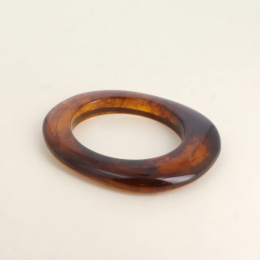 Jonc plat ovale en résine Poudre - Ambre