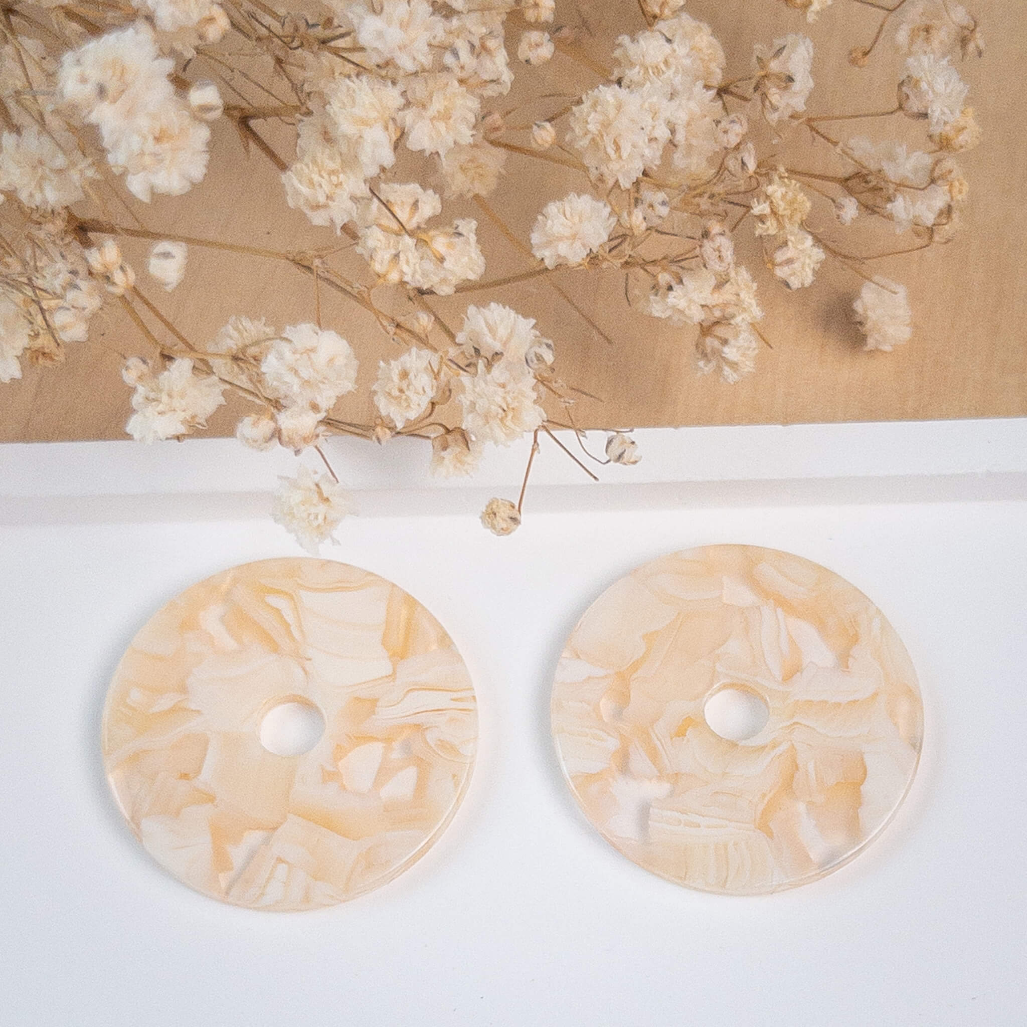 Breloques fleurs Aurore - 30 mm - Beige