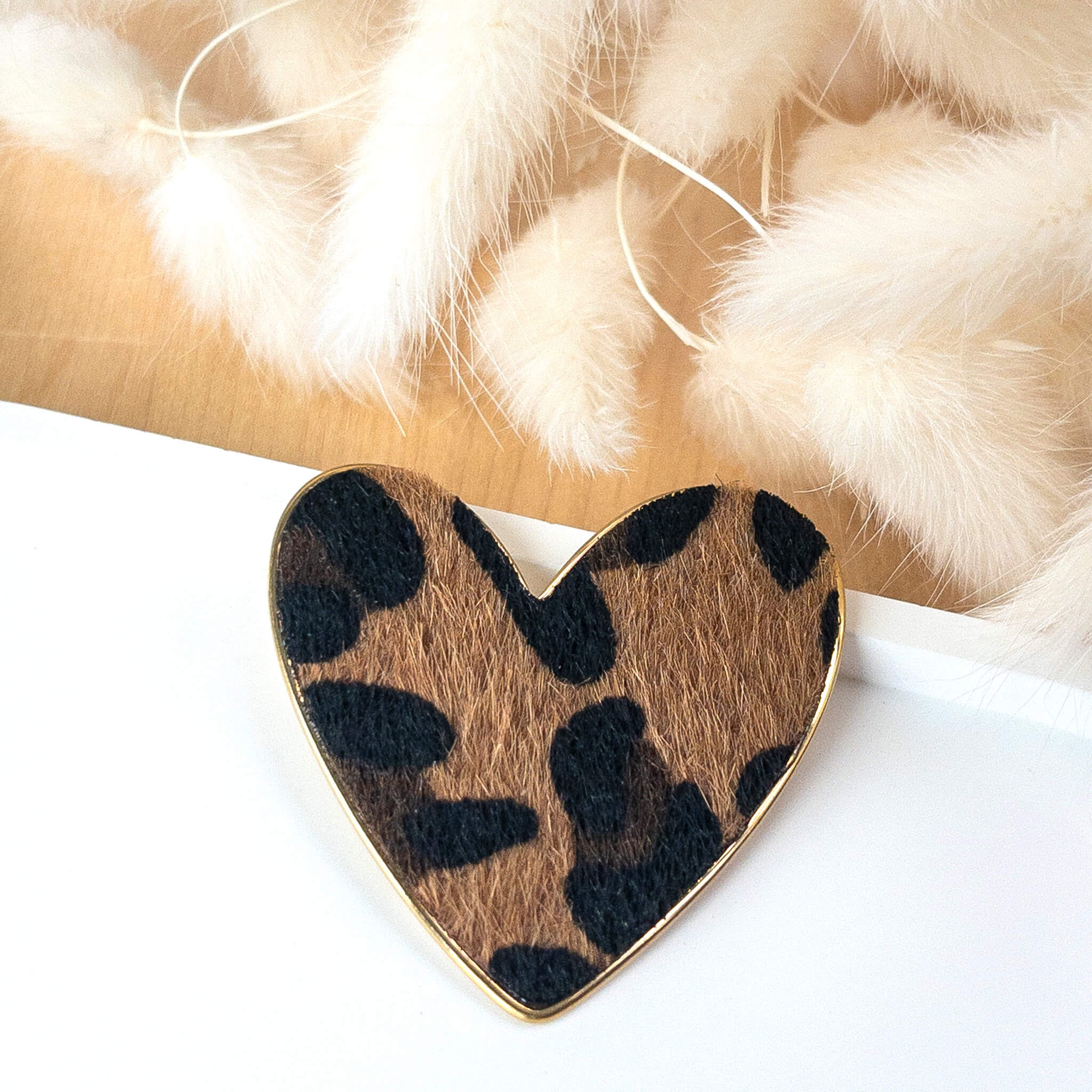 Broche coeur léopard April