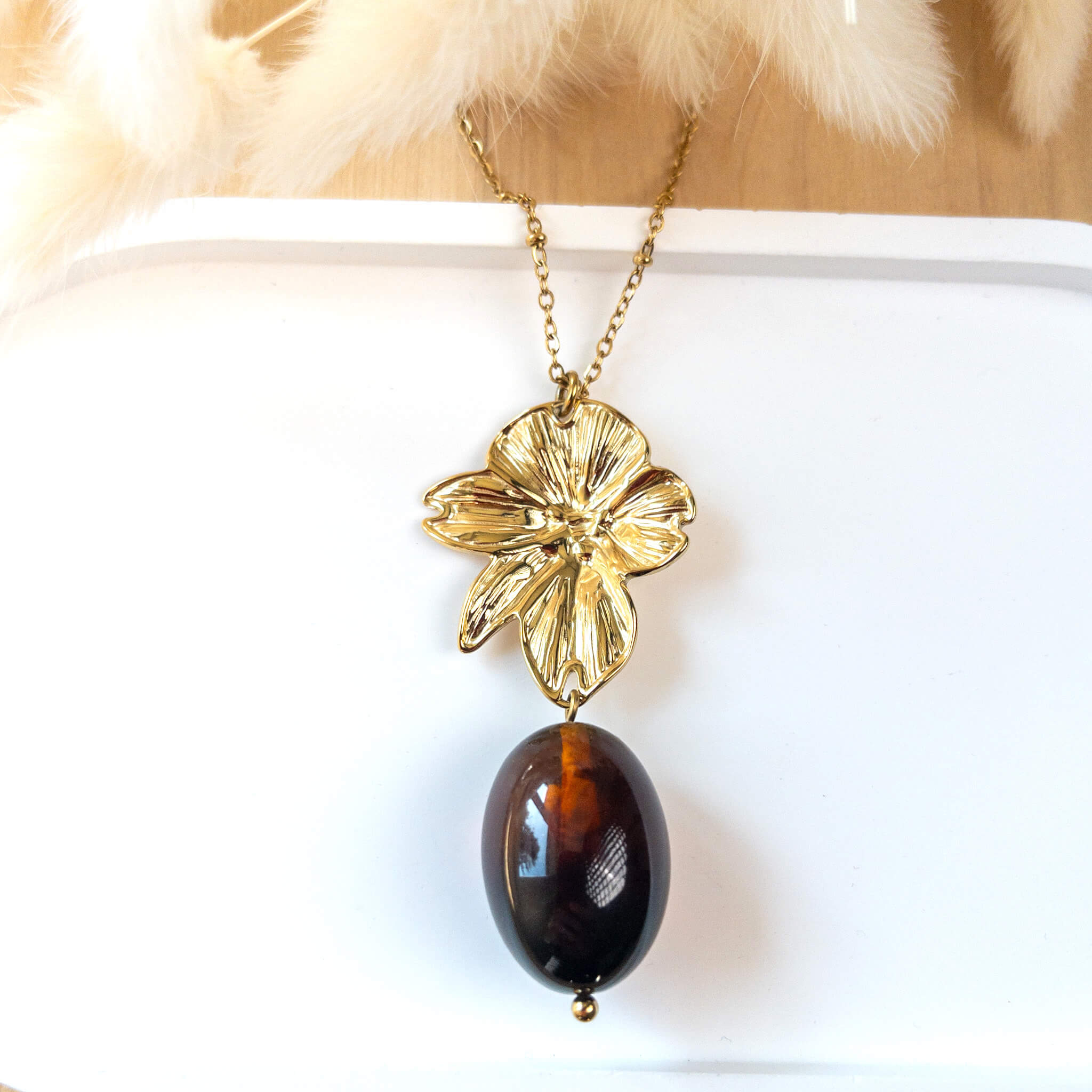 Collier sautoir fleur & résine Solweig - Ambre